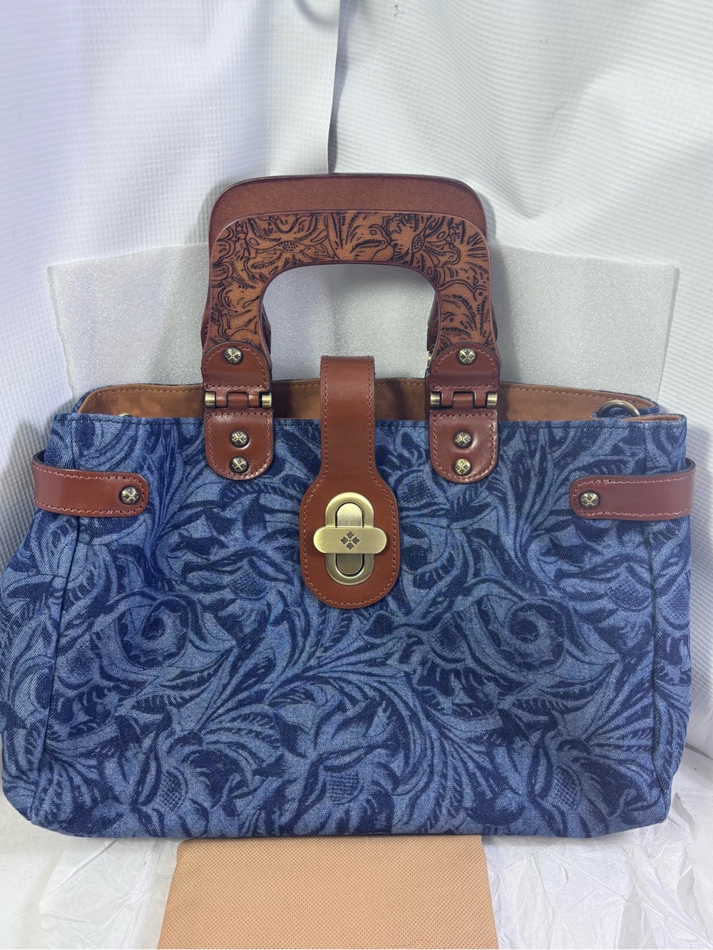 Patricia Nash Sancia MD Denim Satchel. - Picture 3 of 15